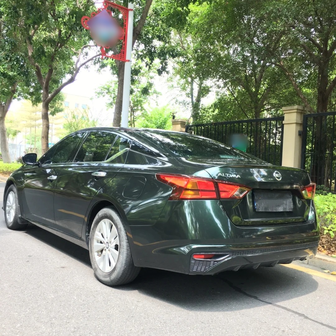 Ravoony Basic Gloss Pearlized Benz Emerald Green Car Vinyl Wrap