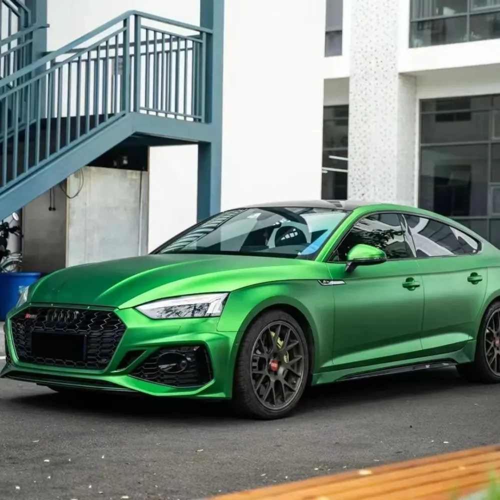 Ravoony Basic Ultra-Matte Flame Green Car Wrap