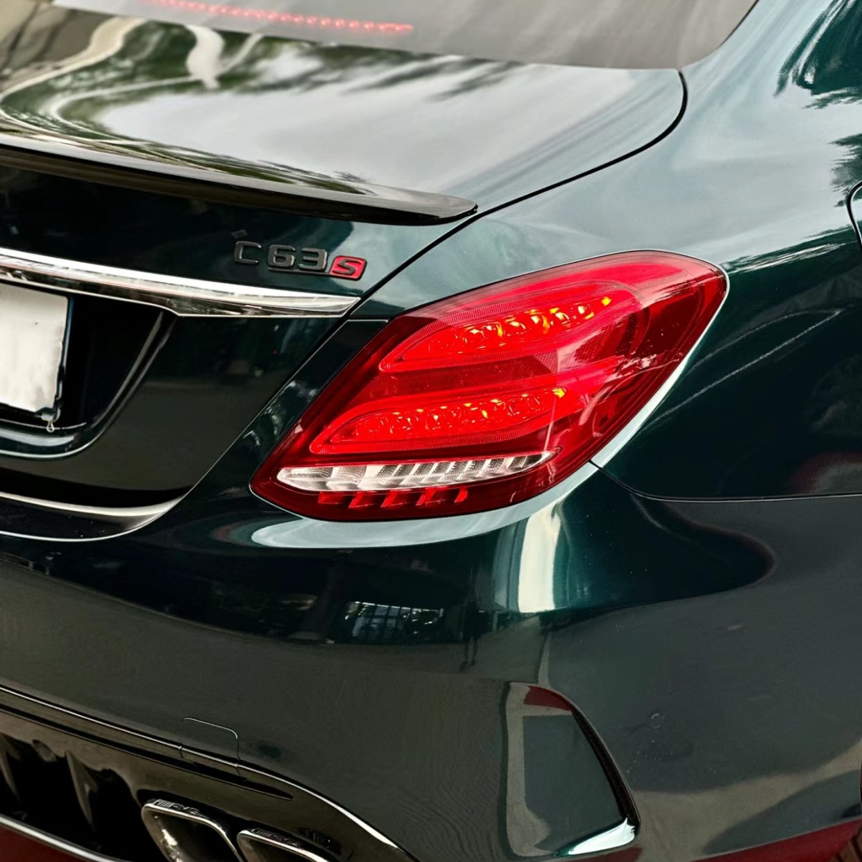 Gloss Metallic Midnight Green Car Wrap 1