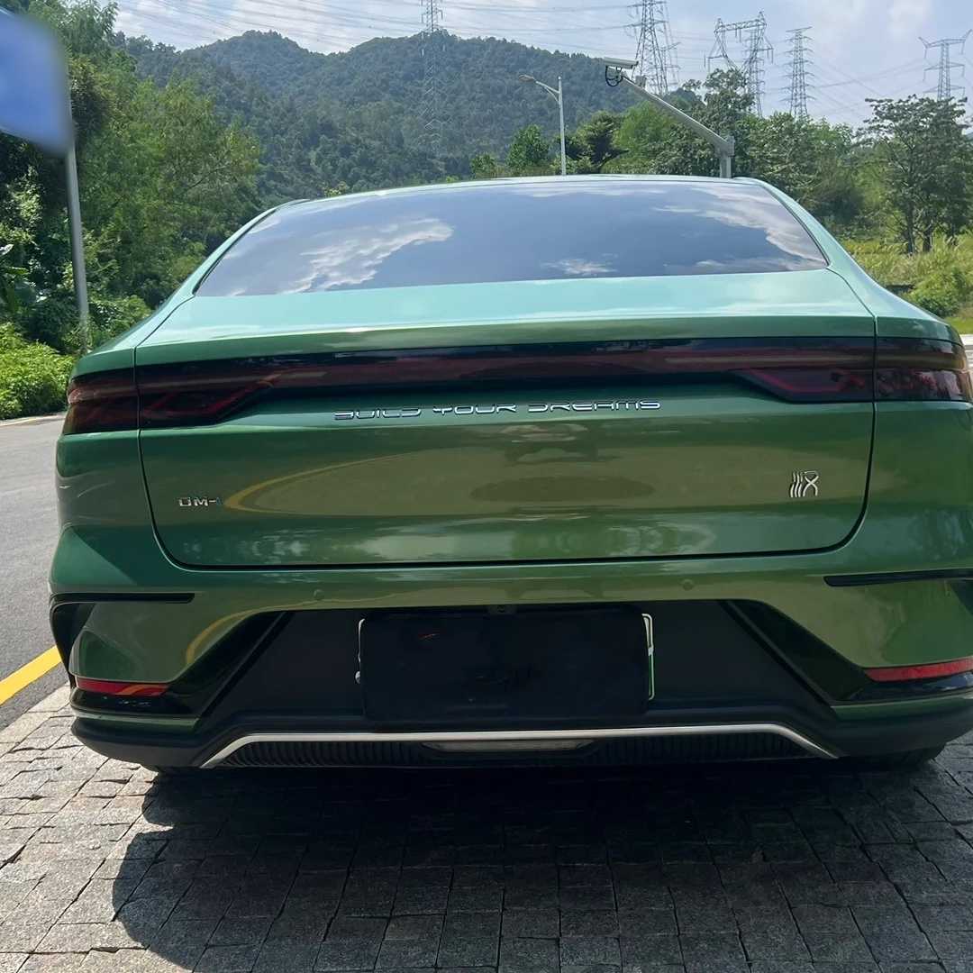 Ravoony Basic Gloss Aston Martin Iridescent Emerald Green Car Wrap