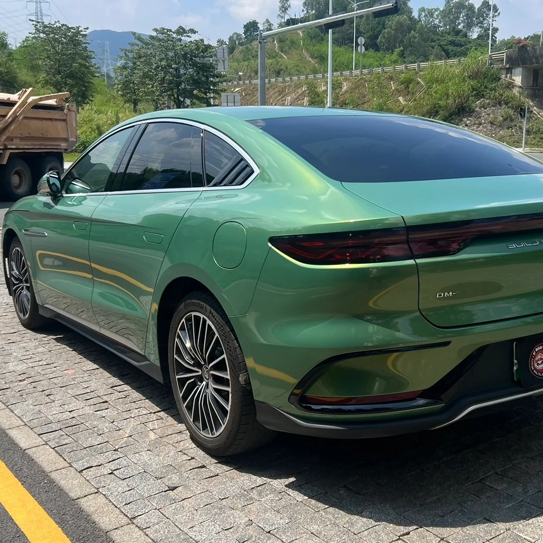 Ravoony Basic Gloss Aston Martin Iridescent Emerald Green Car Wrap