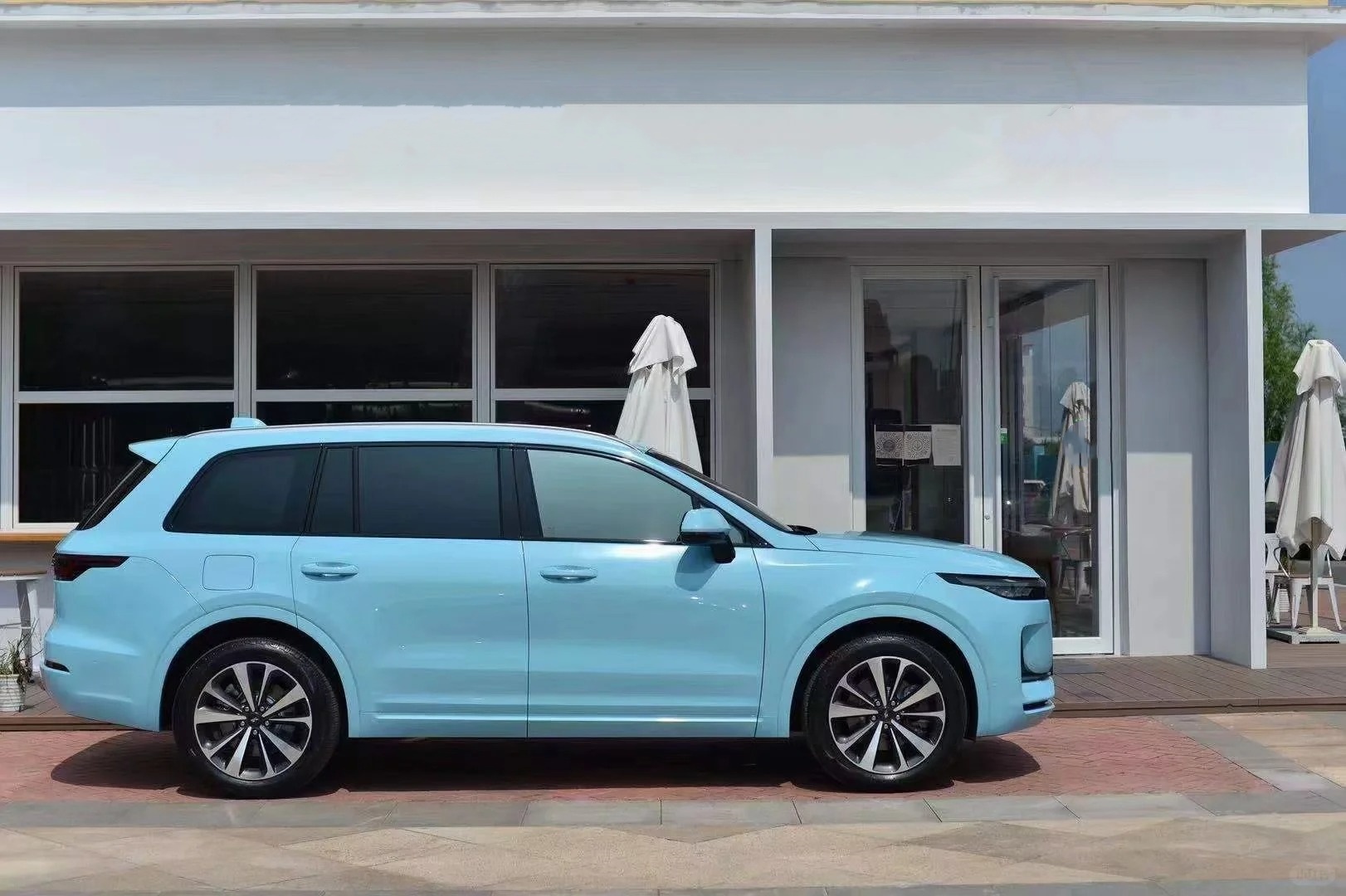 Ravoony Basic Glossy Crystal Light Blue Car Vinyl Wrap