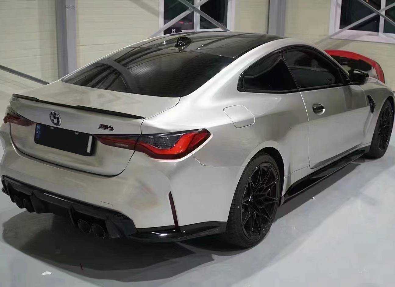 Ravoony Plus Glossy Metal Champaign Light Gold Car Wrap