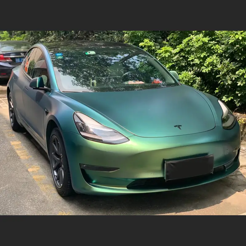 Ravoony Plus Matte Chameleon Spring Green Car Wrap