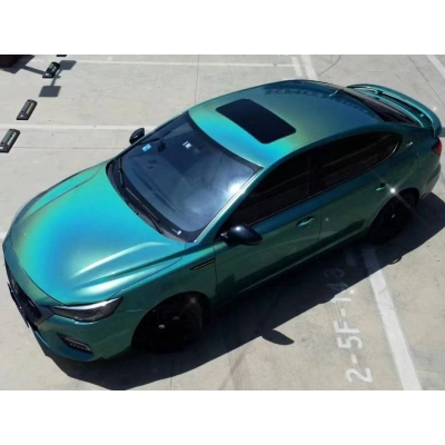 Ravoony Plus Glossy Laser Green Car Vinyl Wrap 02
