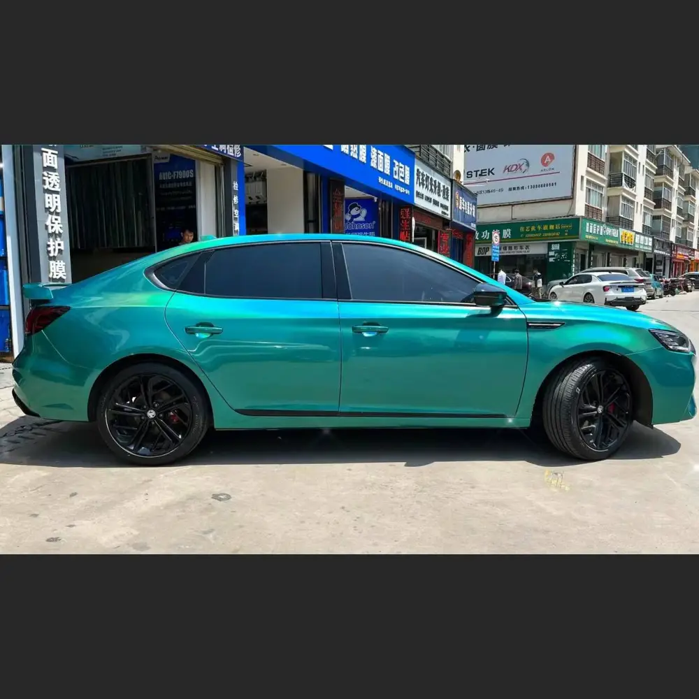 Ravoony Plus Glossy Laser Green Car Vinyl Wrap