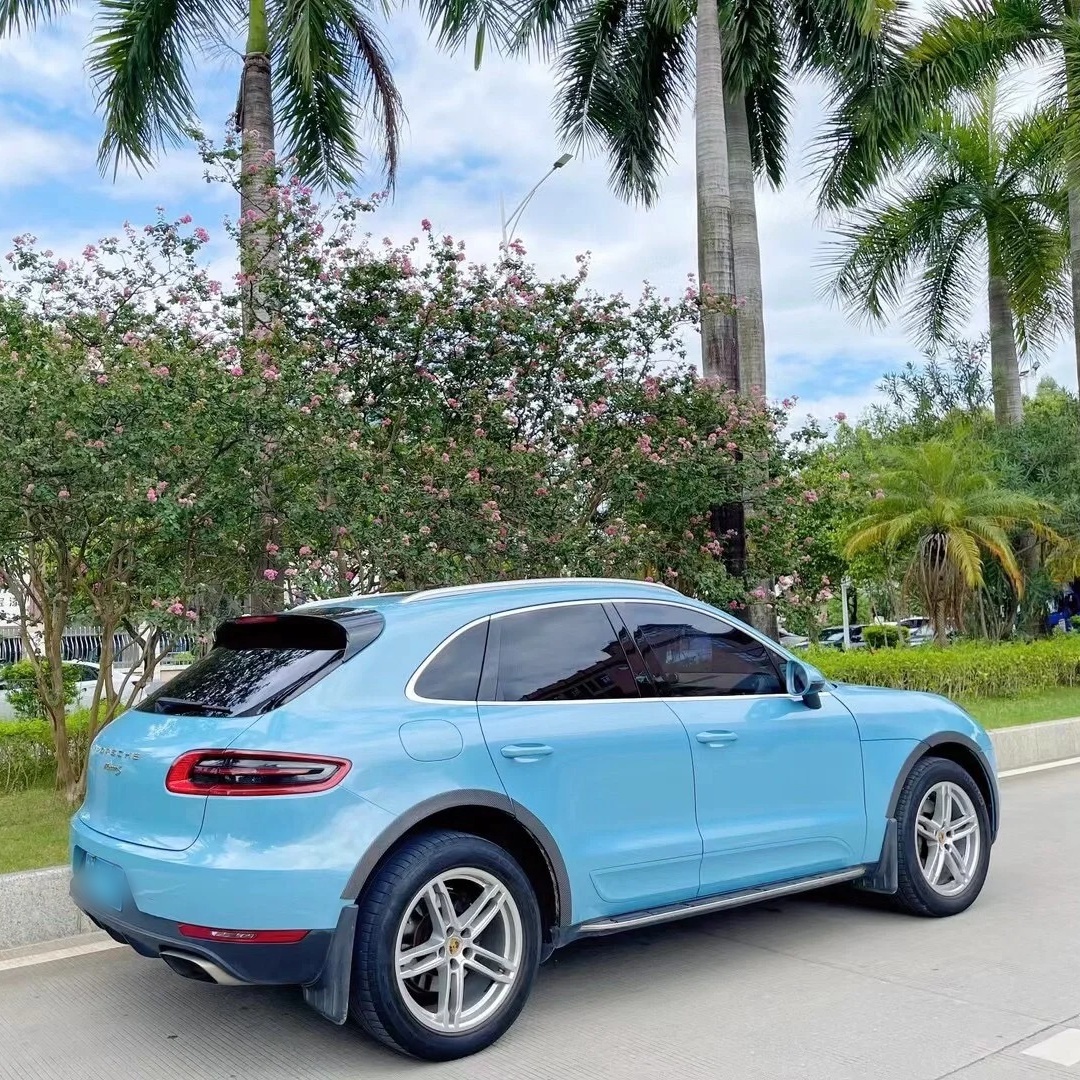 Ravoony Basic Porsche Ice Blue Car Wrap