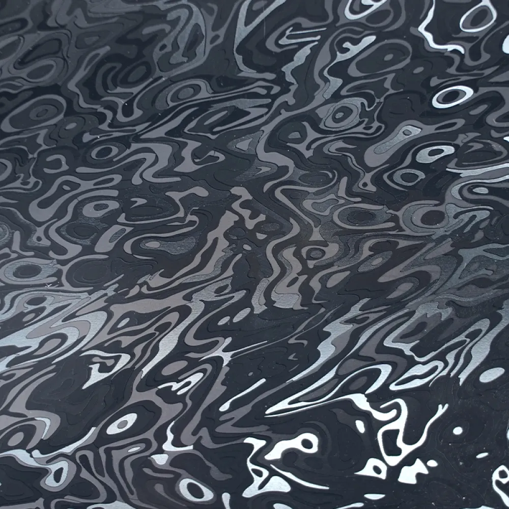 Ravoony Plus Laser Forged Carbon Black Vinyl Wrap