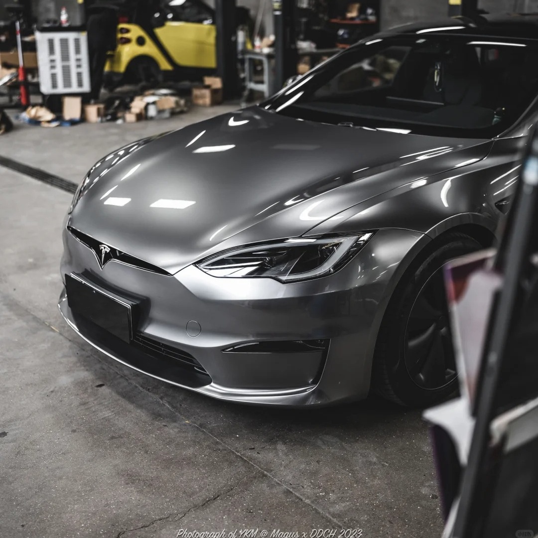 Ravoony Basic Metal Liquid Silver Car Vinyl Wrap