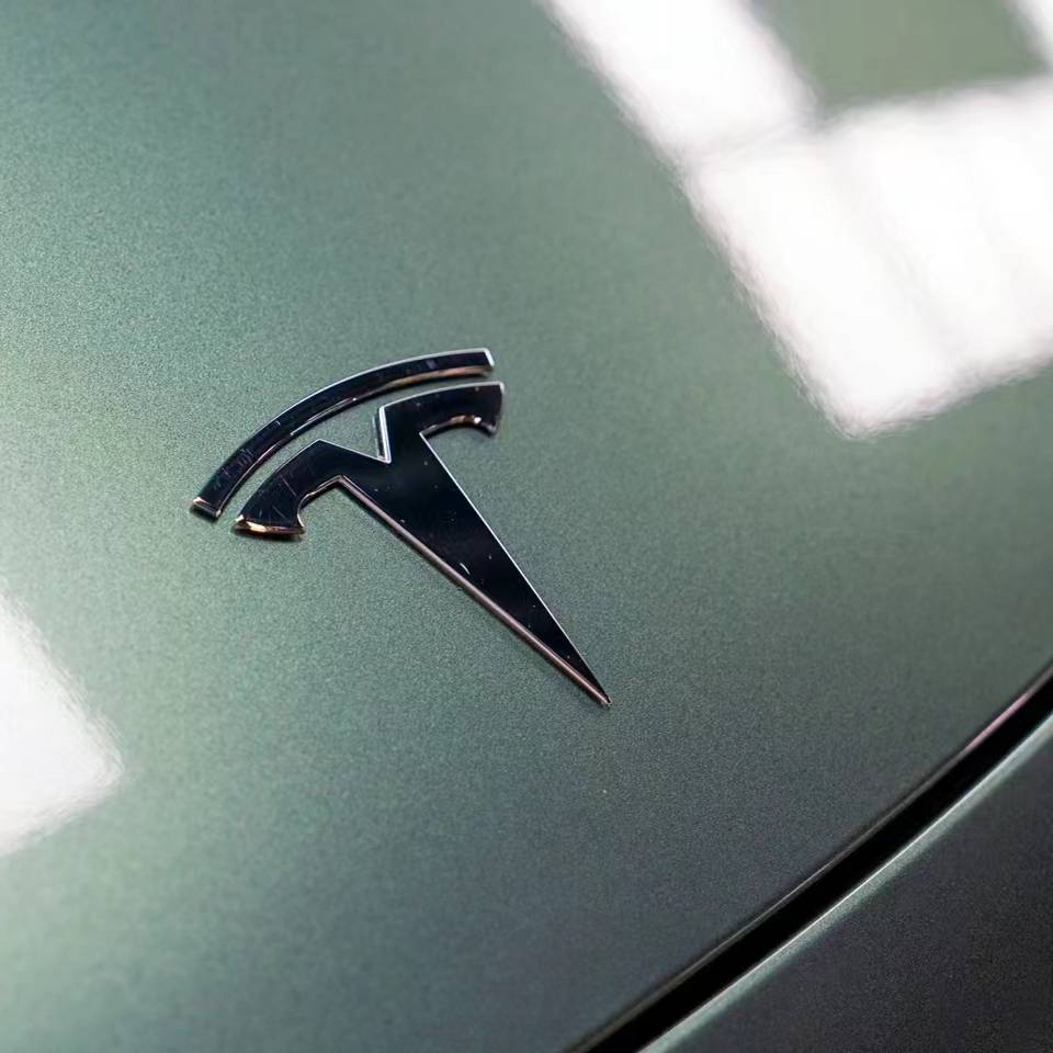 Ravoony Plus Glossy Metallic Paint Fir Green Car Vinyl Wrap