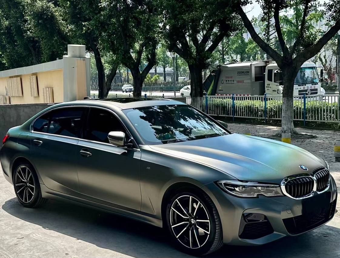 Ravoony Plus Matte Laser Grey Car Vinyl Wrap