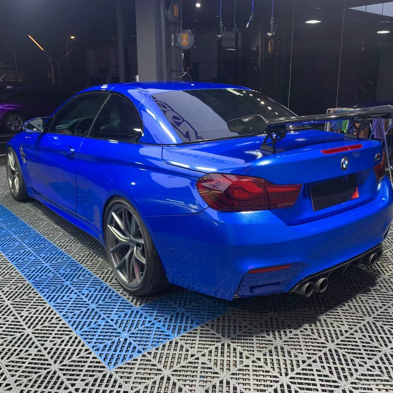 Ravoony Plus Sparkle Blue Car Vinyl Wrap