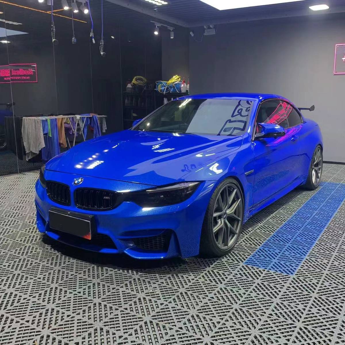Ravoony Plus Sparkle Blue Car Vinyl Wrap