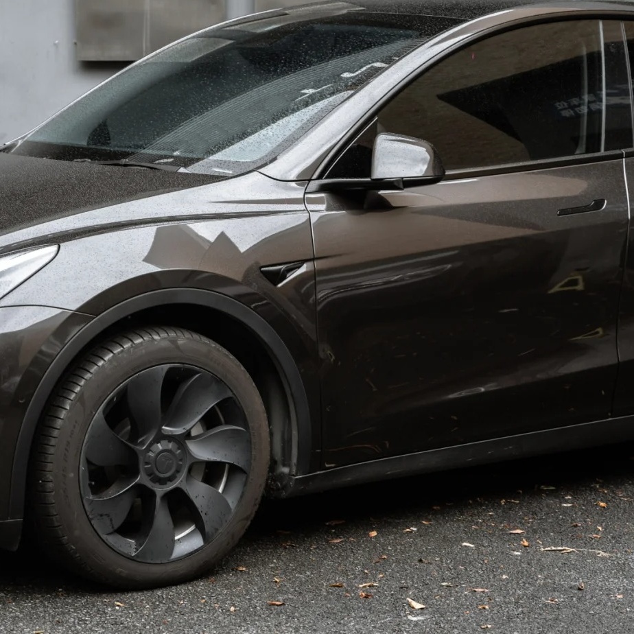 Ravoony Basic Metallic Titanium Car Vinyl Wrap