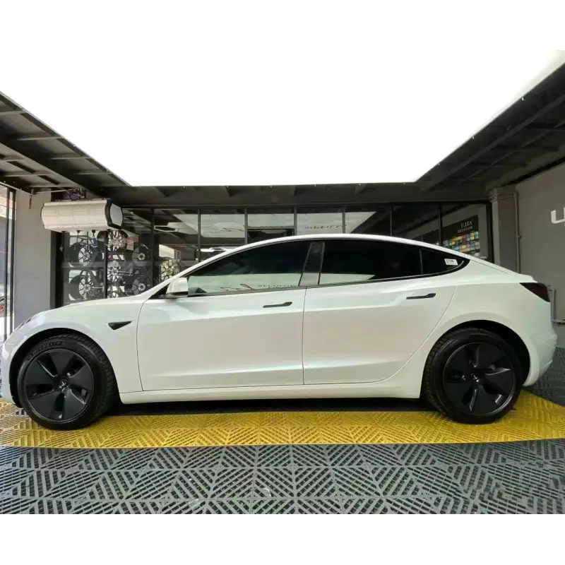Glossy Diamond Blue White Car Vinyl Wrap