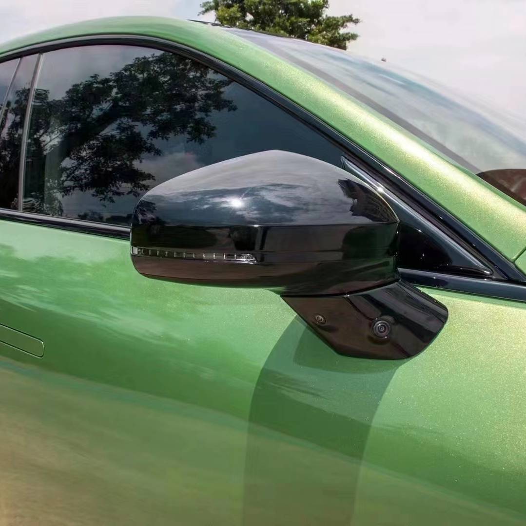 Ravoony Pro TPU Glossy Aston Martin Iridescent Emerald Green PPF Film