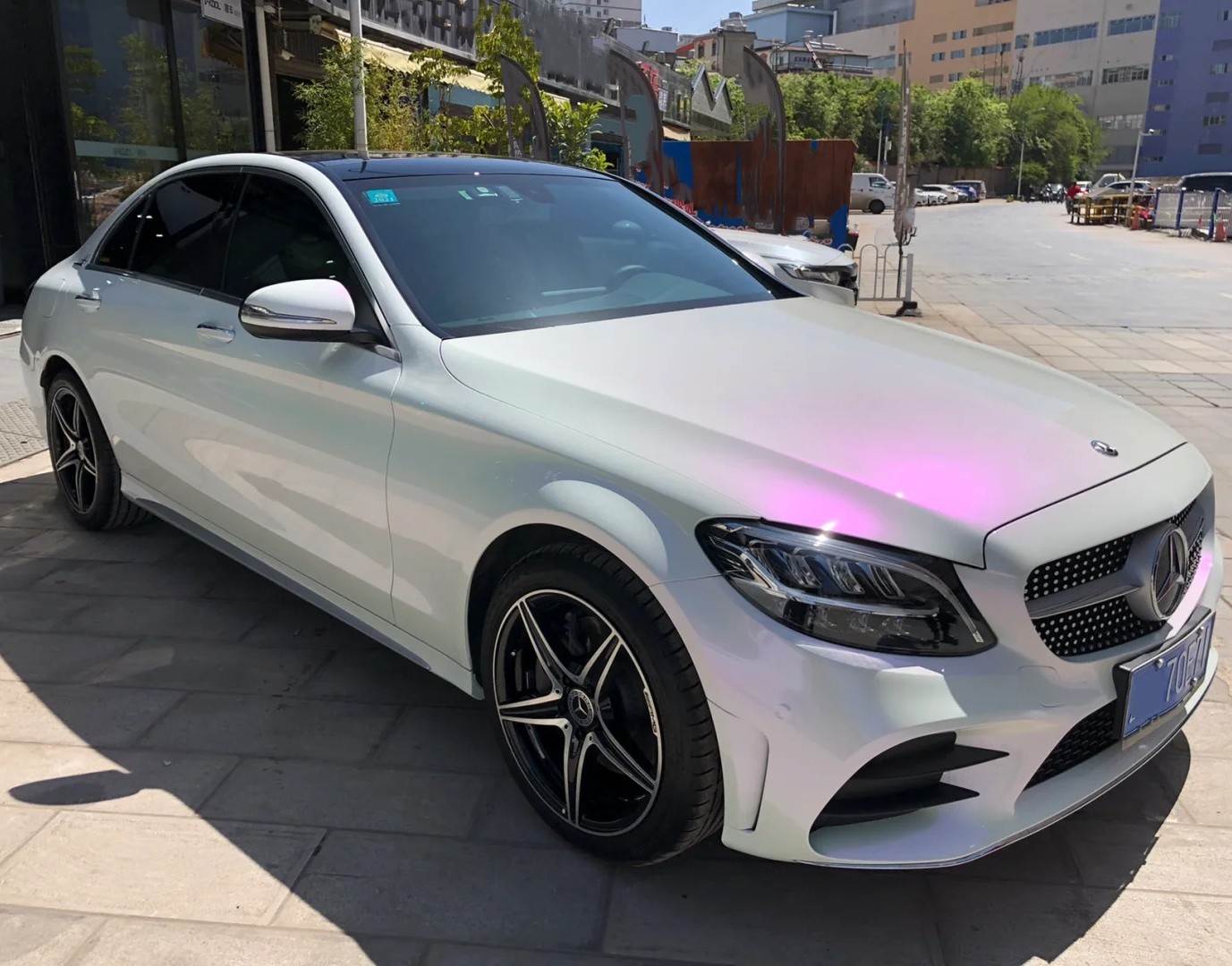 Ravoony Plus PET Glossy White to Purple Vinyl Car Wrap