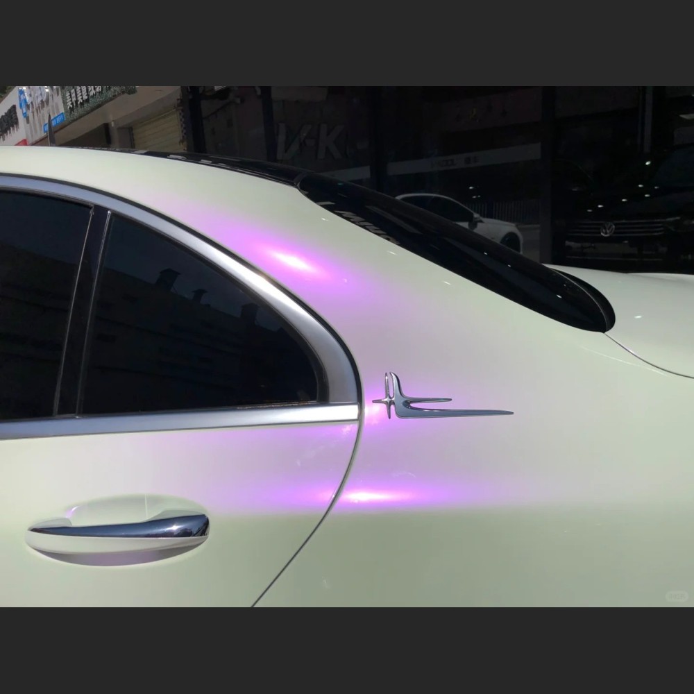 Ravoony Plus PET Glossy White to Purple Vinyl Car Wrap