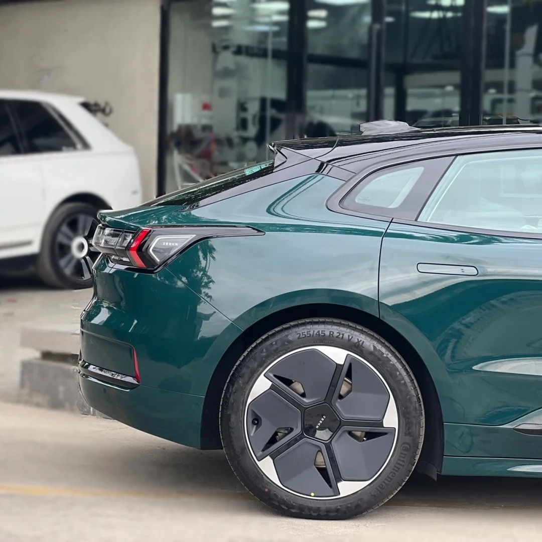 British Racing Green Vinyl Wrap,Best Ravoony Basic BMW Gloss British Racing Green Vinyl Car Wrap
