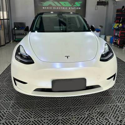 Ravoony Plus Matte Pure Metallic White to Blue Car Vinyl Wrap 02