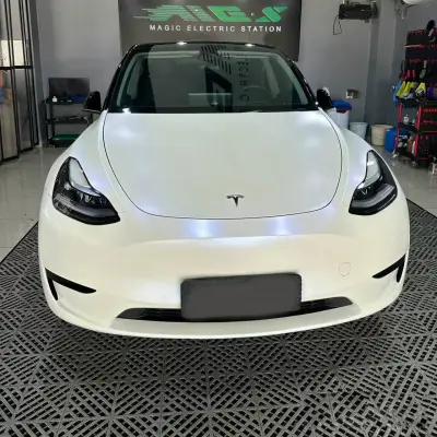 Ravoony Plus Matte Pure Metallic White to Blue Car Vinyl Wrap 02