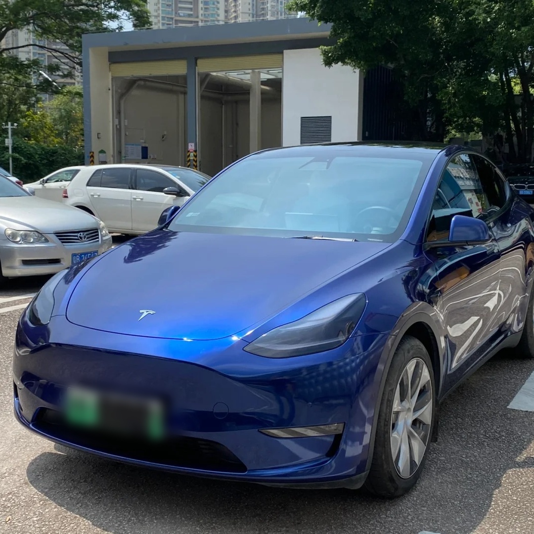 Ravoony Basic Audi Gloss Navarra Blue Vinyl Car Wrap