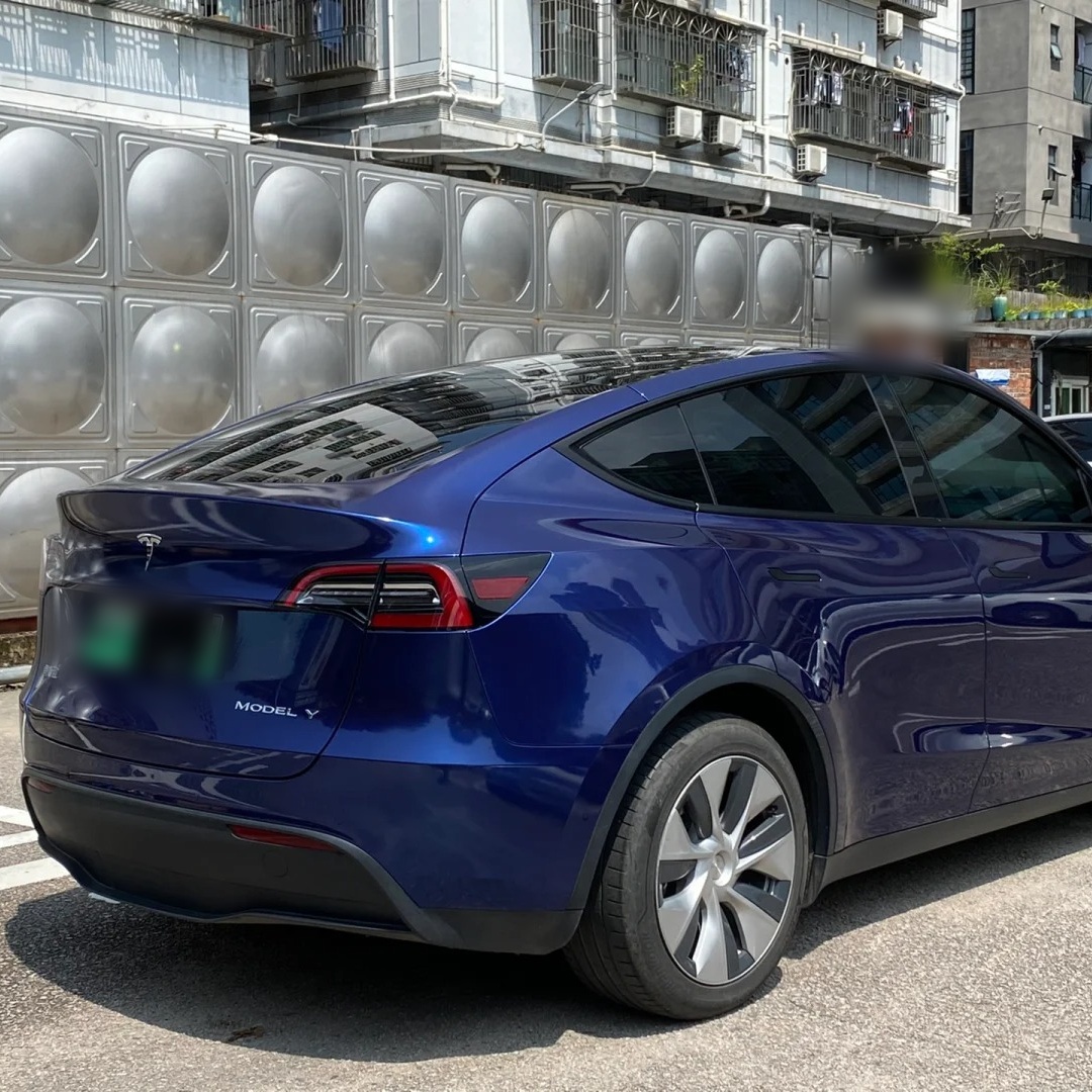 Ravoony Basic Audi Gloss Navarra Blue Vinyl Car Wrap