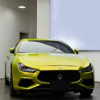 Ravoony Plus Pure Metallic Lemon Green Car Wrap 02