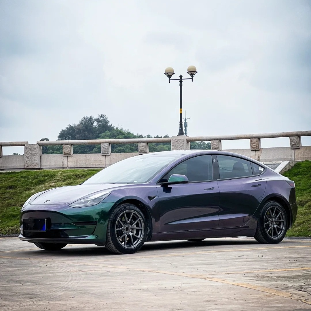 Ravoony Basic Glossy Diamond Purple Green Vinyl Car Wrap