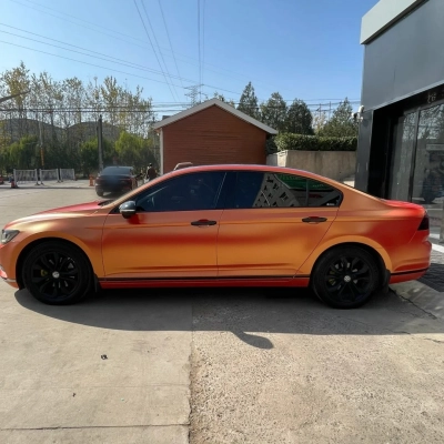 Ravoony Basic Diamond Gold Orange Car Wrap 02