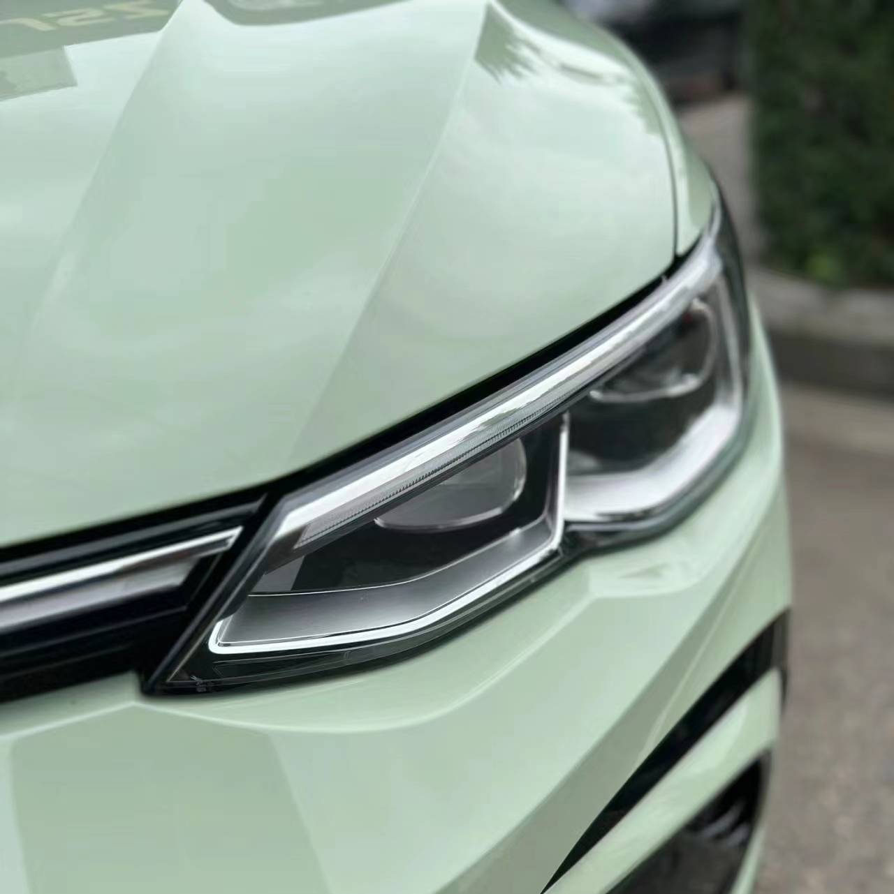 Ravoony Basic Light Khaki Green Car Wrap