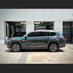Ravoony Basic Glossy Laser Black Car Vinyl Wrap