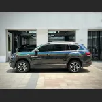 Ravoony Basic Glossy Laser Black Car Vinyl Wrap