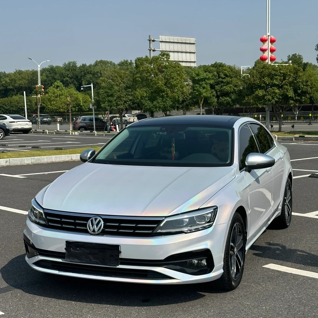 Ravoony Basic Glossy Laser White Car Vinyl Wrap