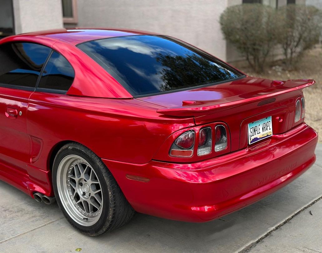 Ravoony Basic Gloss Metallic Vampire Red Vinyl Car Wrap