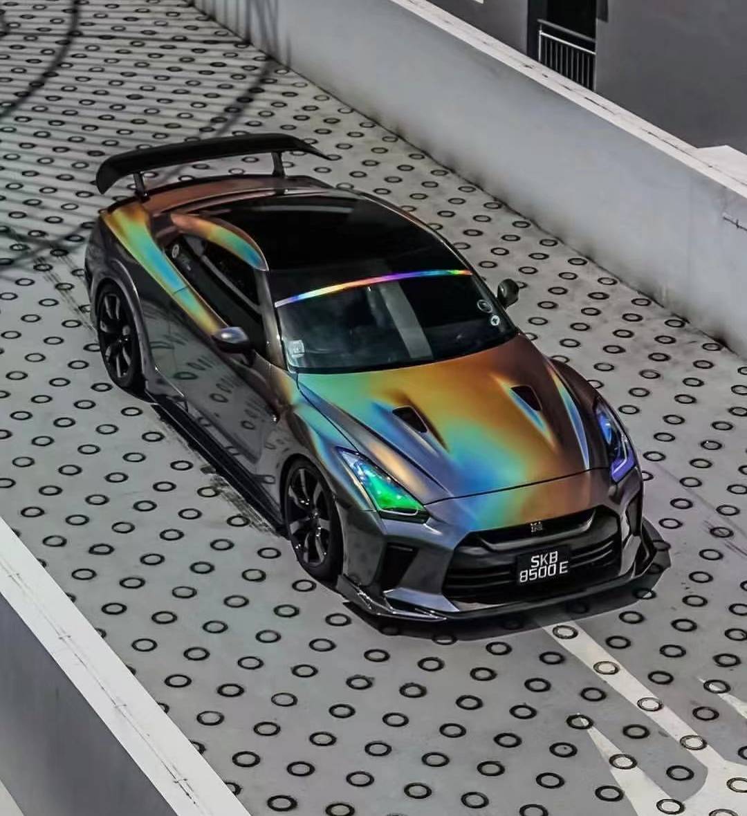 Ravoony Plus Glossy Rainbow Laser Grey Car Vinyl Wrap