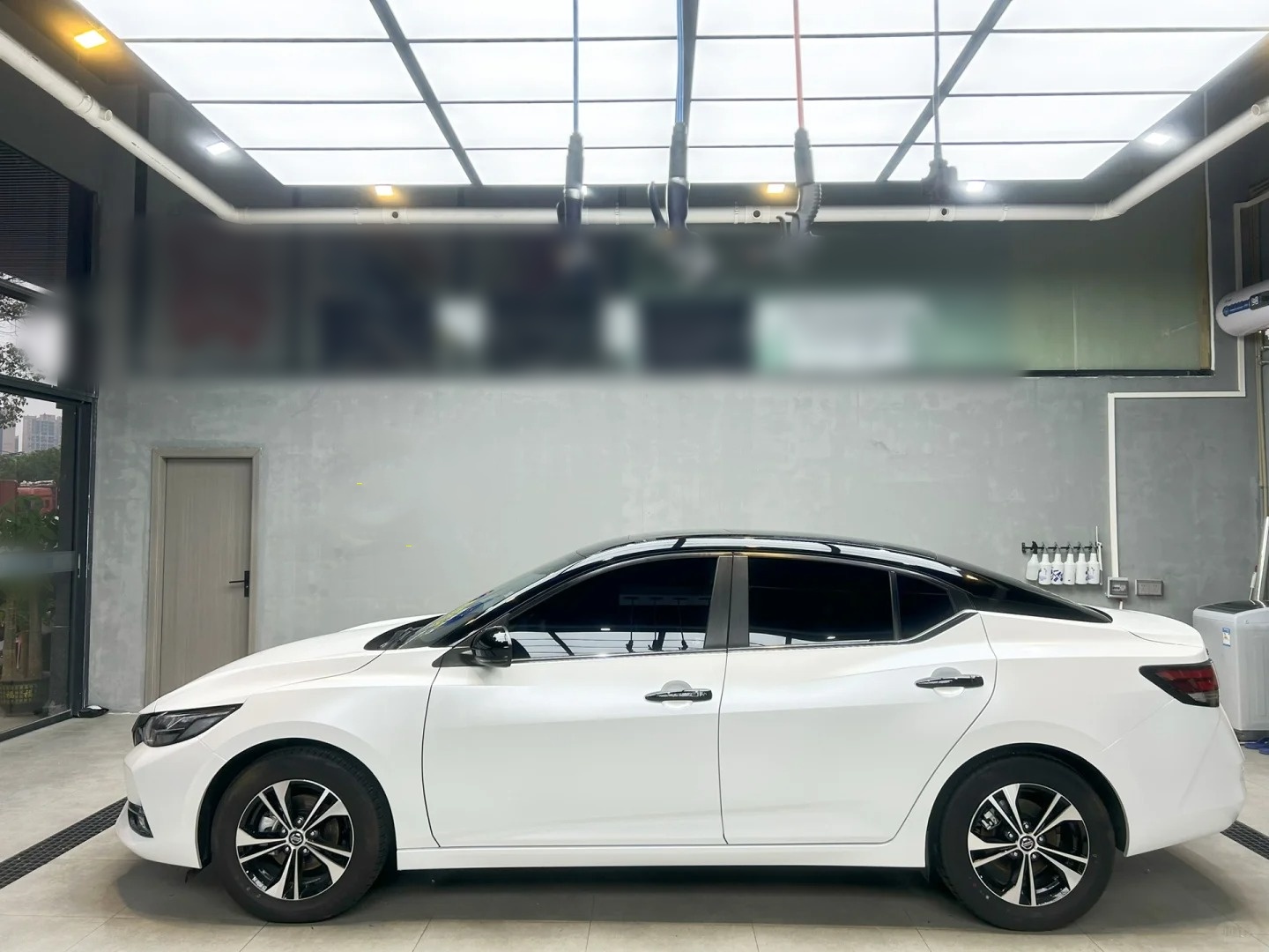 Ravoony Basic Pure Metal White Car Vinyl Wrap