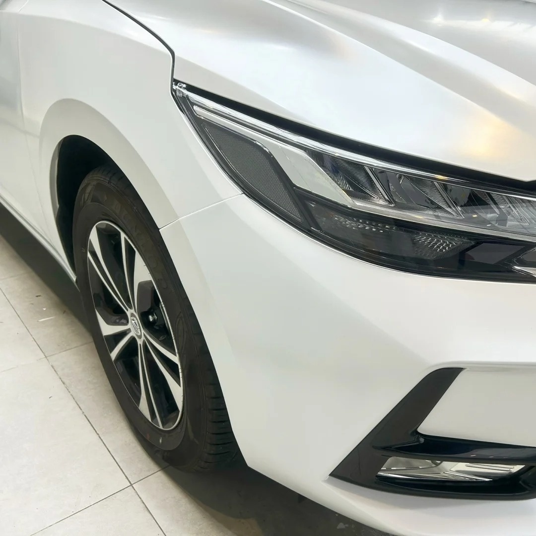 Ravoony Basic Pure Metal White Car Vinyl Wrap