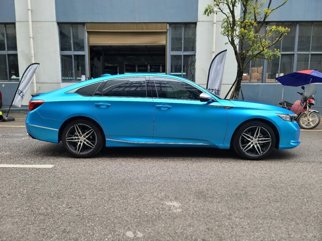 Ravoony Basic Pure Metal Ocean Blue Car Wrap