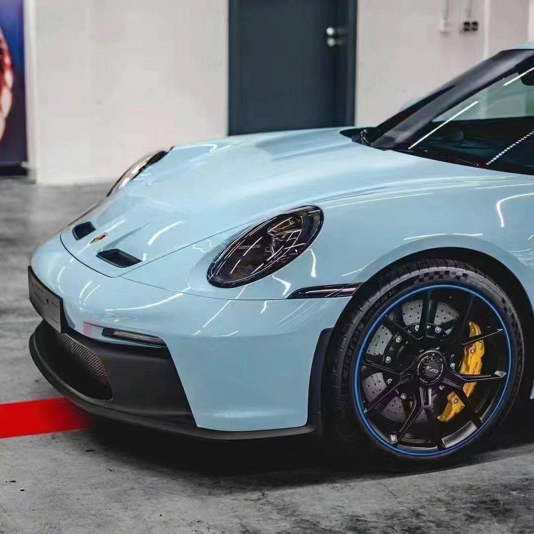 Ravoony Pro TPU Glossy Meisen Blue PPF Film