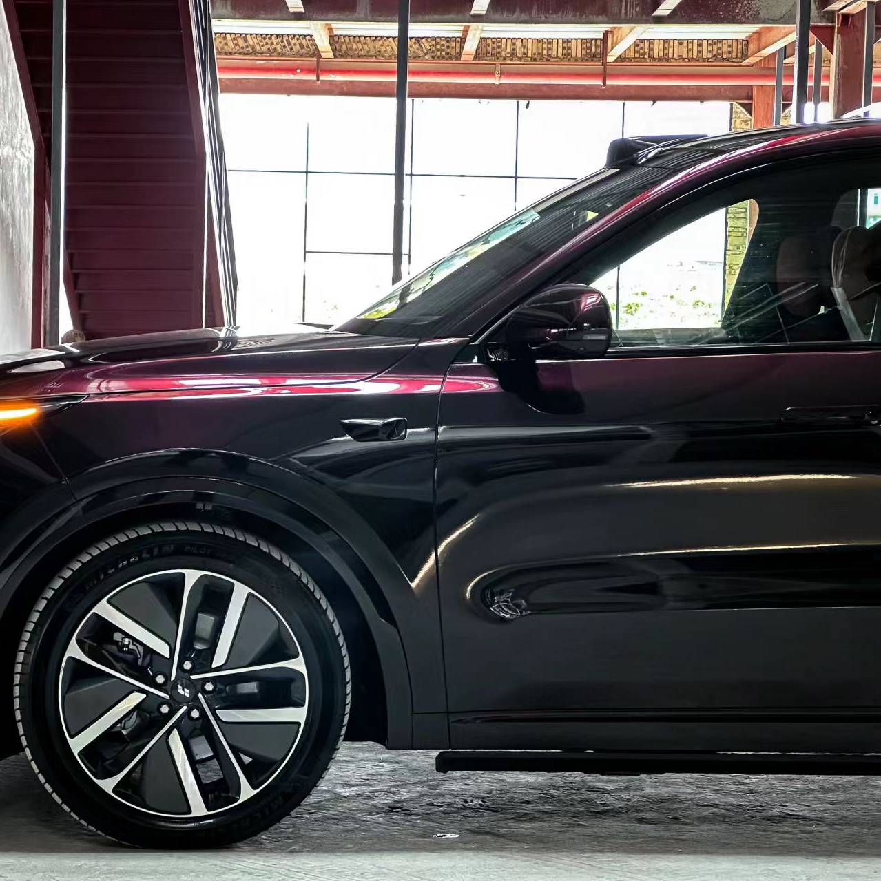 Ravoony Pro TPU Glossy Diamond Black Red PPF Film