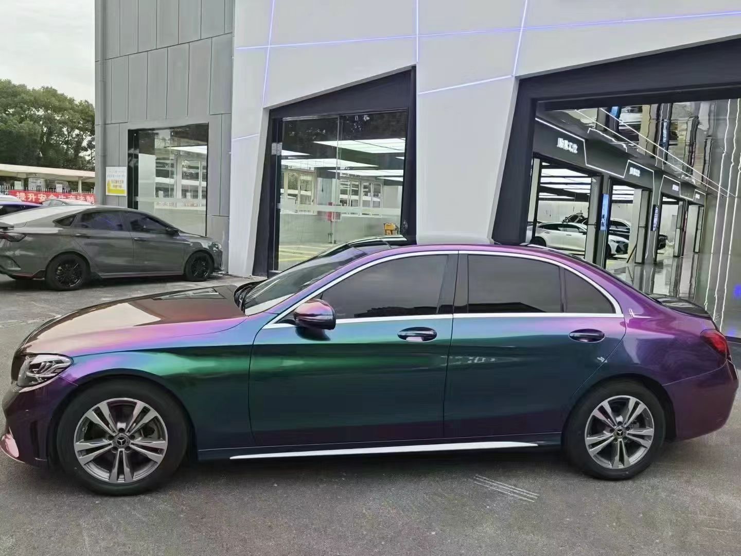 Ravoony Pro TPU Glossy Metallic Green Galaxy Car PPF Film