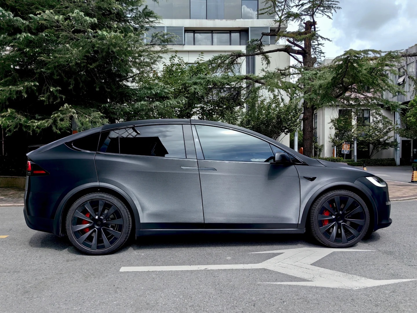 Ravoony Basic Metallic Brushed Black Car Vinyl Wrap