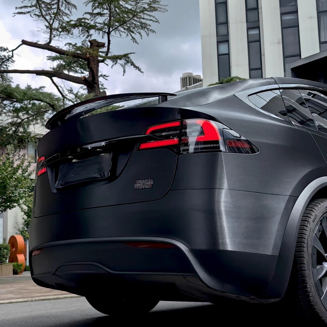 Ravoony Basic Metallic Brushed Black Car Vinyl Wrap