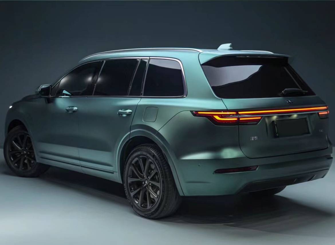 Ravoony Plus Ultra-Matte Midnight Green Car Wrap