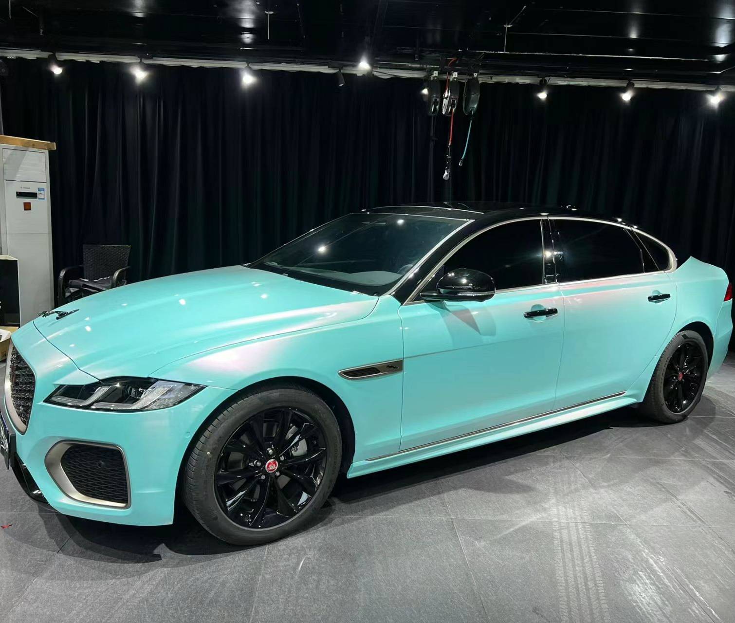 Ravoony Plus Glossy Metallic Racing Tiffany Car Vinyl Wrap