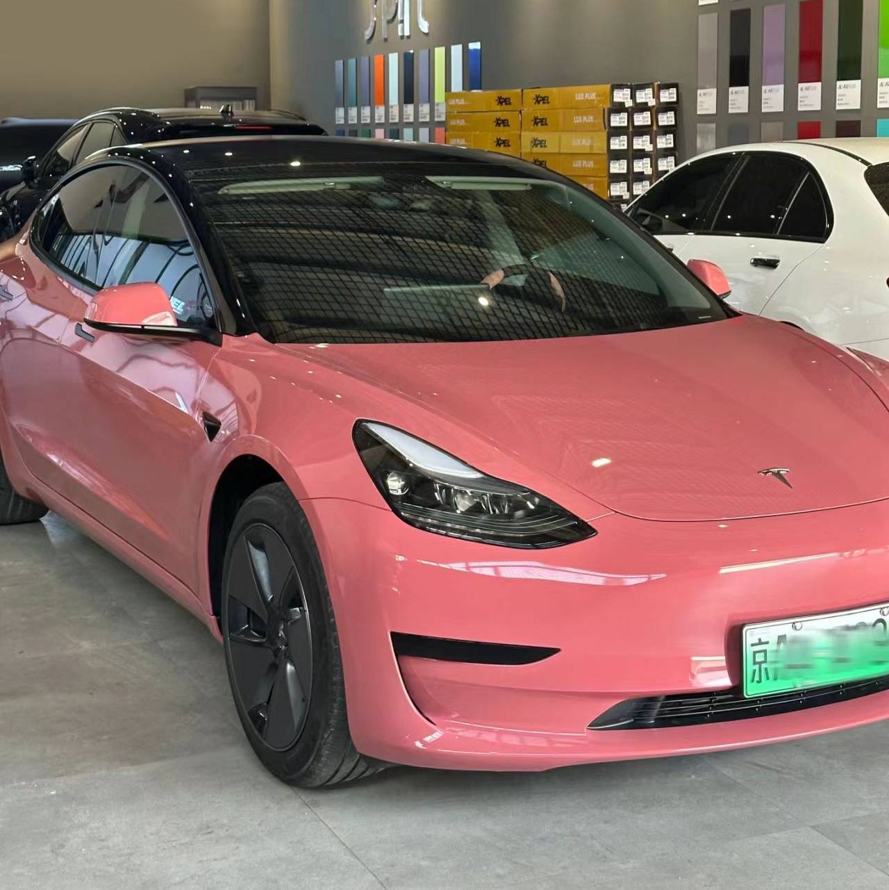 Ravoony Plus PET Glossy Morganite Red Car Wrap