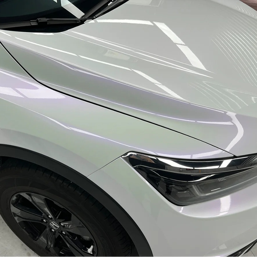 Ravoony Basic Glossy White to Purple Vinyl Car Wrap