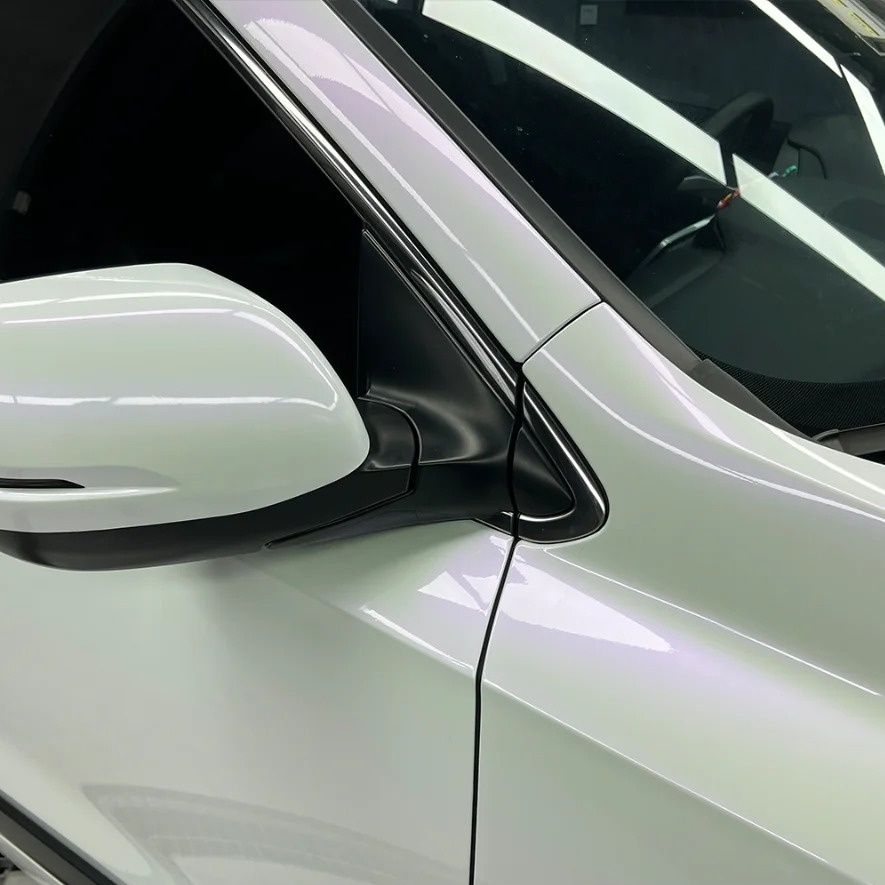 Ravoony Basic Glossy White to Purple Vinyl Car Wrap