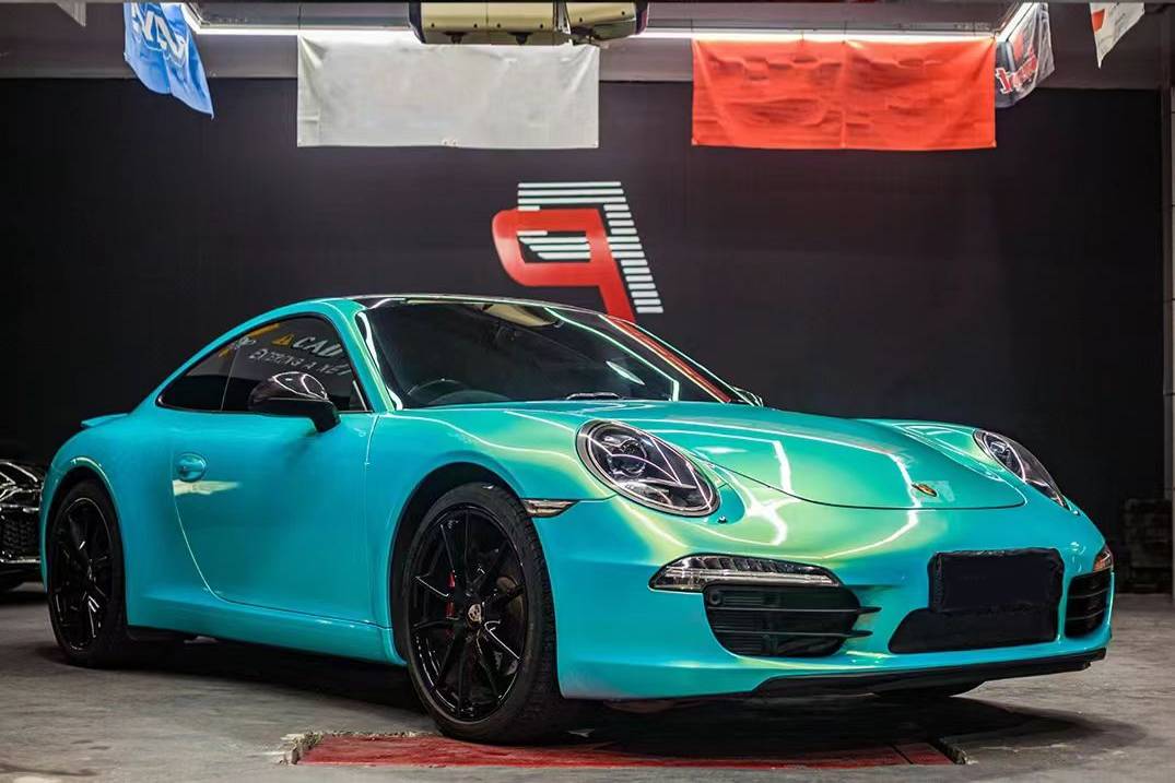 Ravoony Plus Glossy Magic Gold Blue Vinyl Car Wrap